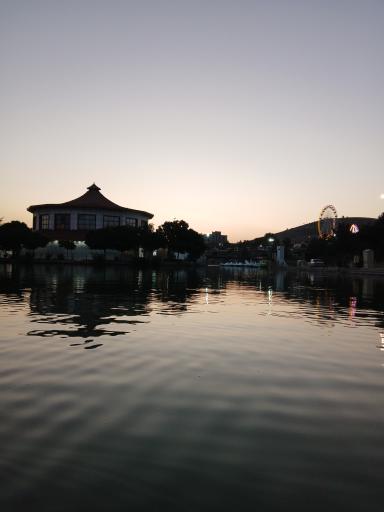 عکس دریاچه مصنوعی کوثر