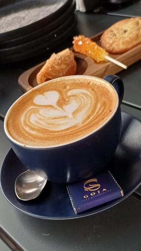 عکس کافه رستوران گجا