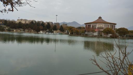 عکس دریاچه مصنوعی کوثر