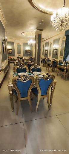 عکس فودکورت مجلل آریو