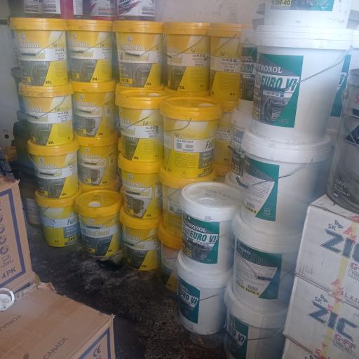 عکس نمایندگی پخش روغن موتور حمیدپور