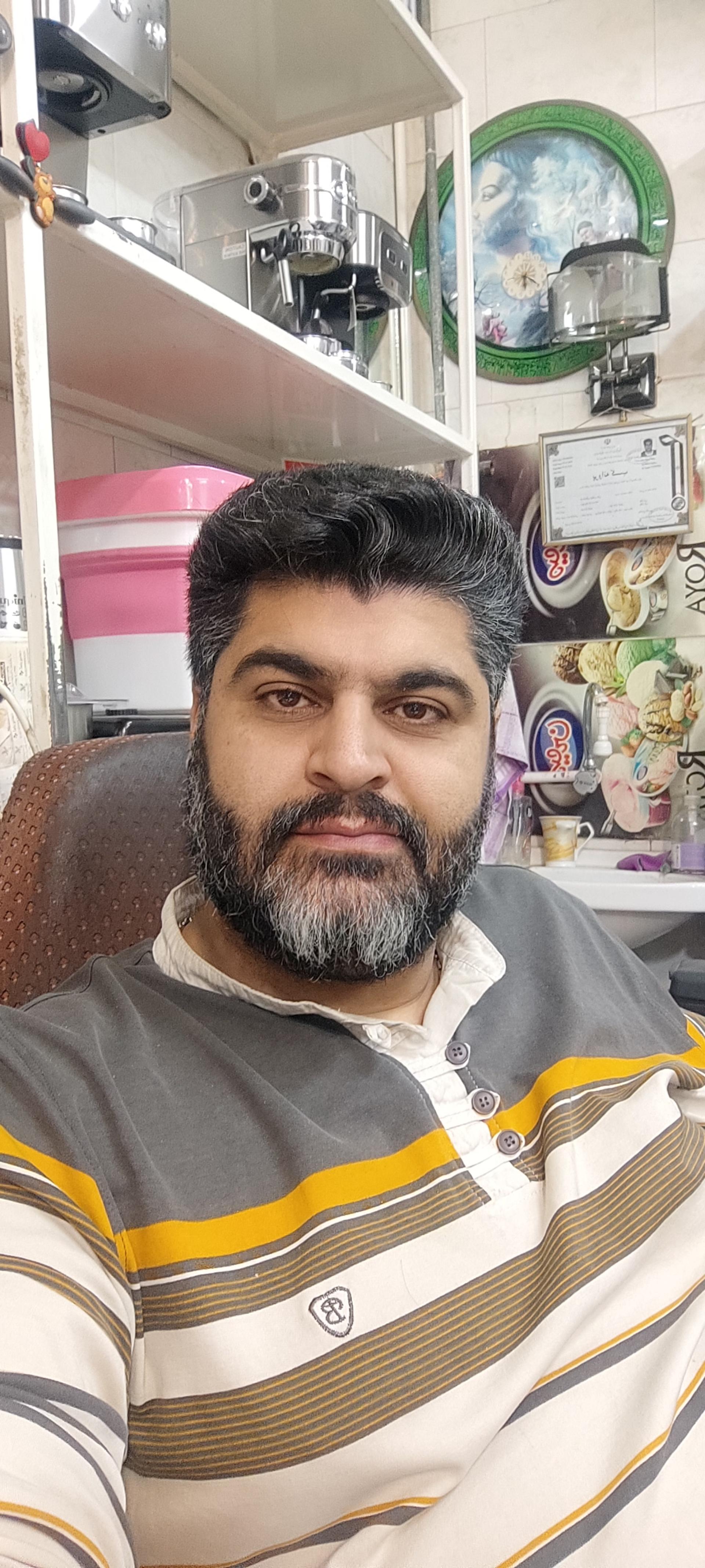 عکس فروشگاه لوازم خانگی کامل صدف