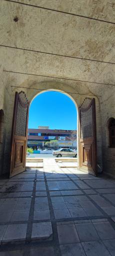 عکس سردر تاریخی کتابخانه ملی کرمان