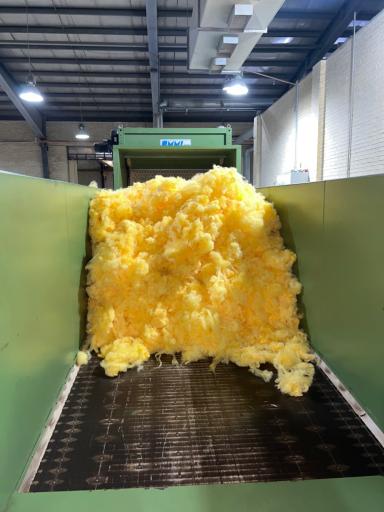 عکس کارخانجات ریسندگی و بافندگی سیناتاب