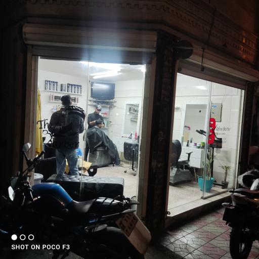 عکس آرایشگاه آدینه