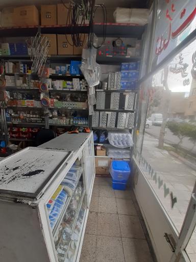 عکس فروشگاه احمدزاده