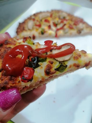 عکس پیتزا کی ریز