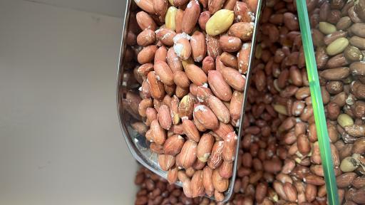 عکس آجیل و خشکبار امیر 