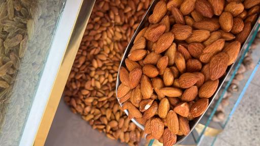 عکس آجیل و خشکبار امیر 