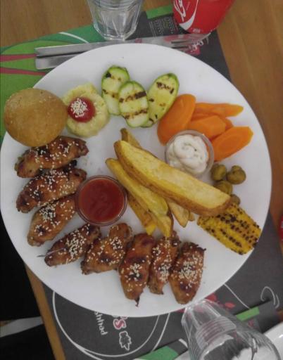 عکس فست فود ناندوز