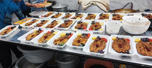 عکس کترینگ فردوس (غذای آماده)