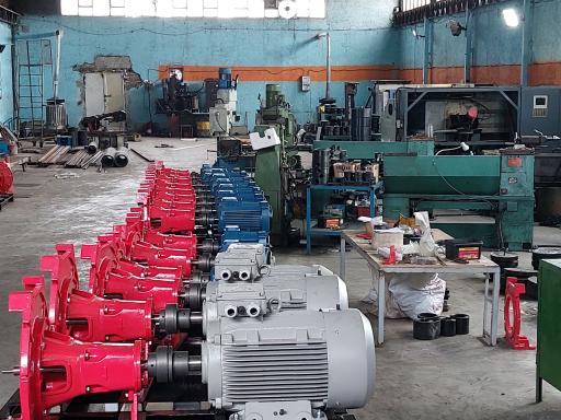 عکس گروه صنعتی صادق چراغی