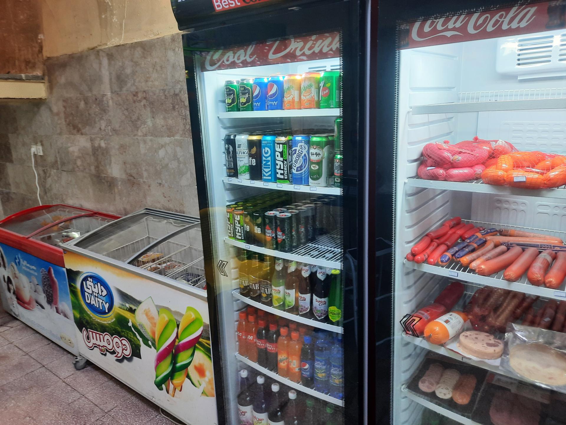 عکس مرغ روز و محصولات پروتینی شهاب کریمی 