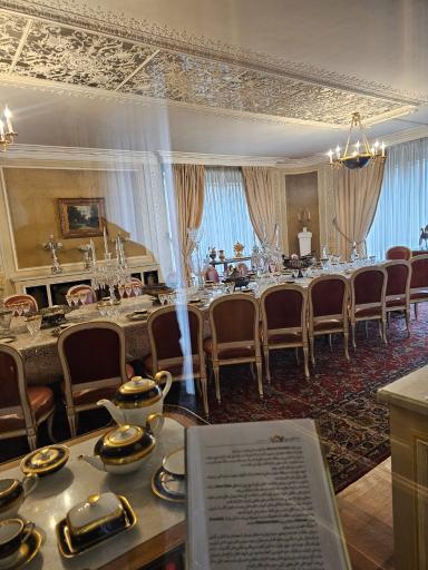 عکس مجموعه فرهنگی تاریخی کاخ نیاوران