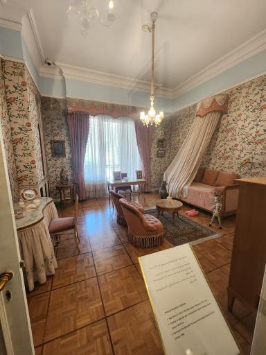 عکس مجموعه فرهنگی تاریخی کاخ نیاوران