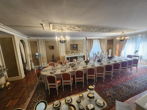 عکس مجموعه فرهنگی تاریخی کاخ نیاوران