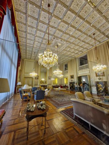 عکس مجموعه فرهنگی تاریخی کاخ نیاوران