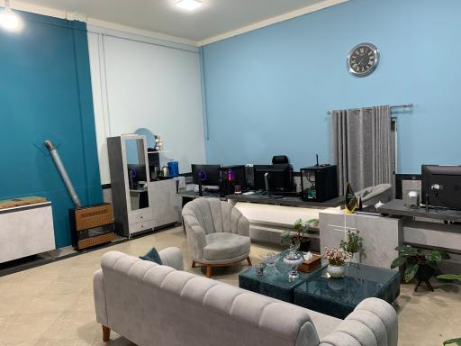 عکس چۆپی استودیو