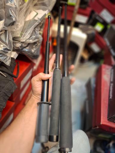 عکس لوازم کوهنوردی و کمپینگ حمید شهدوست