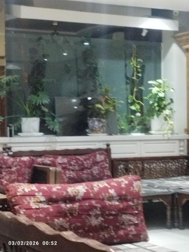 عکس باغ رستوران پارسیان