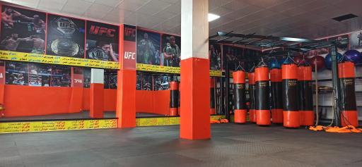 عکس باشگاه هنرهای رزمی پالیزوان 