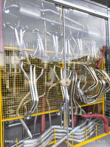 عکس بازار اگزوز