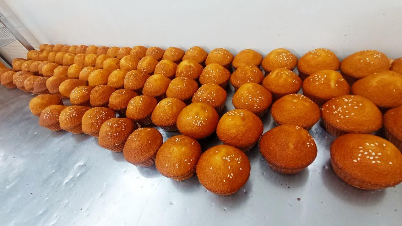 عکس شیرینی فروشی هام هام 