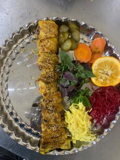 عکس رستوران ترمه و ترنج