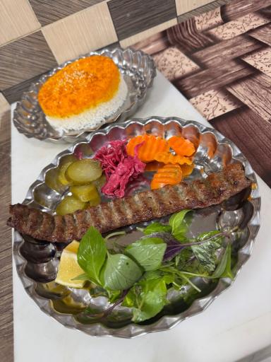 عکس رستوران ترمه و ترنج