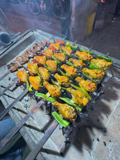 عکس رستوران ترمه و ترنج