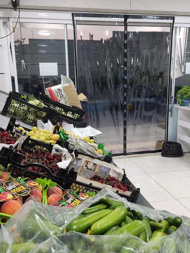 عکس میوه فروشی فروت لند