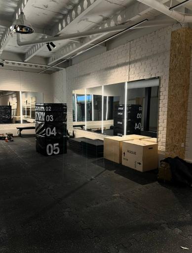 عکس باشگاه ورزشی ام جیم