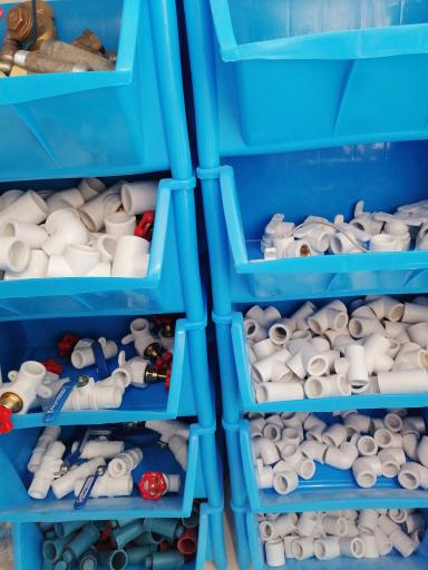 عکس فروشگاه تاسیسات ونوس