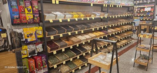 عکس عطاری قرن نو