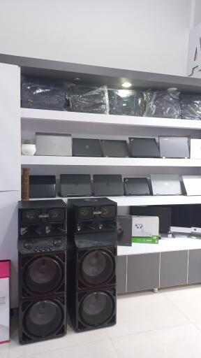 عکس فروشگاه تایتان