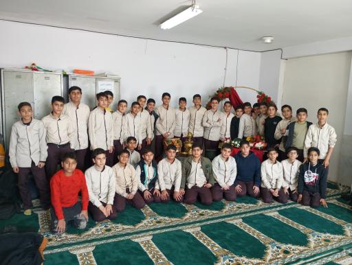 عکس دبیرستان علامه طباطبایی