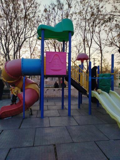 عکس بوستان شهدای اصناف