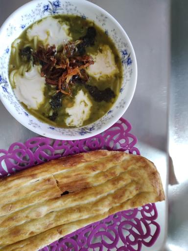 عکس حلیم و عدسی گل گندم