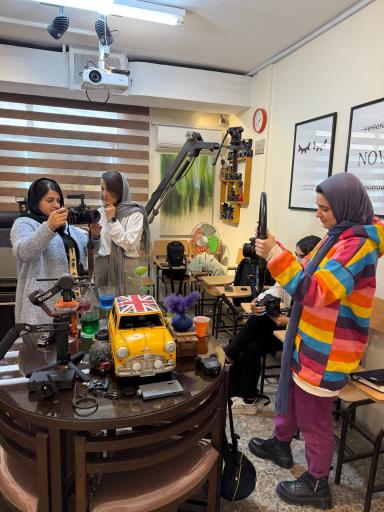 آموزشگاه عکاسی فروغ هنر