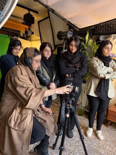 آموزشگاه عکاسی فروغ هنر