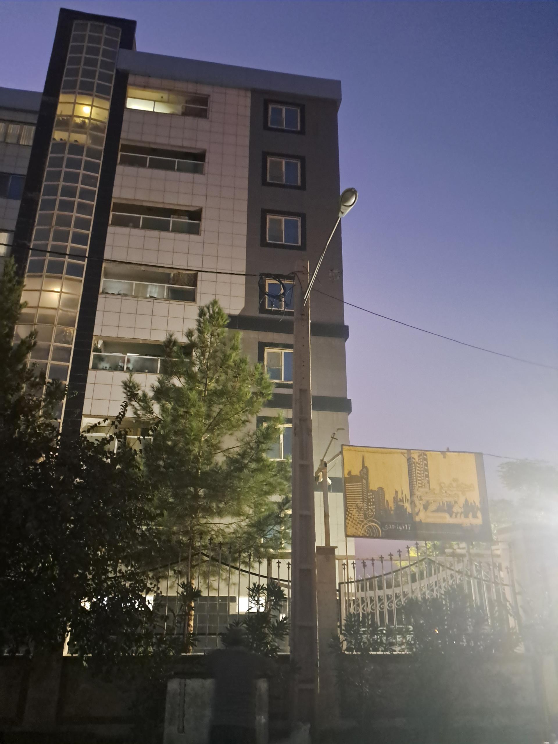 عکس مجتمع ۱۱۲ واحدی پیشگامان