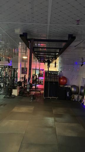 عکس باشگاه بدنسازی رویال (بانوان)