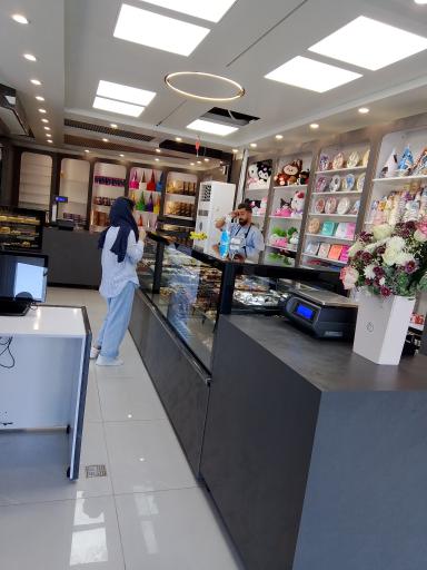 عکس شیرینی راد 