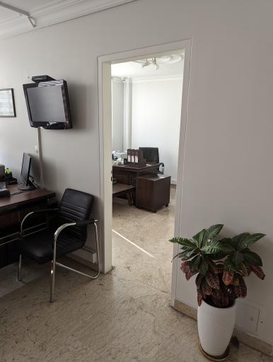 عکس دارالترجمه شریعتی ۱۱۶۵