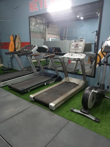 عکس باشگاه بدنسازی رضا فیت 