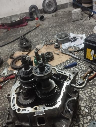 عکس تعمیرگاه مکانیکی فرشاد