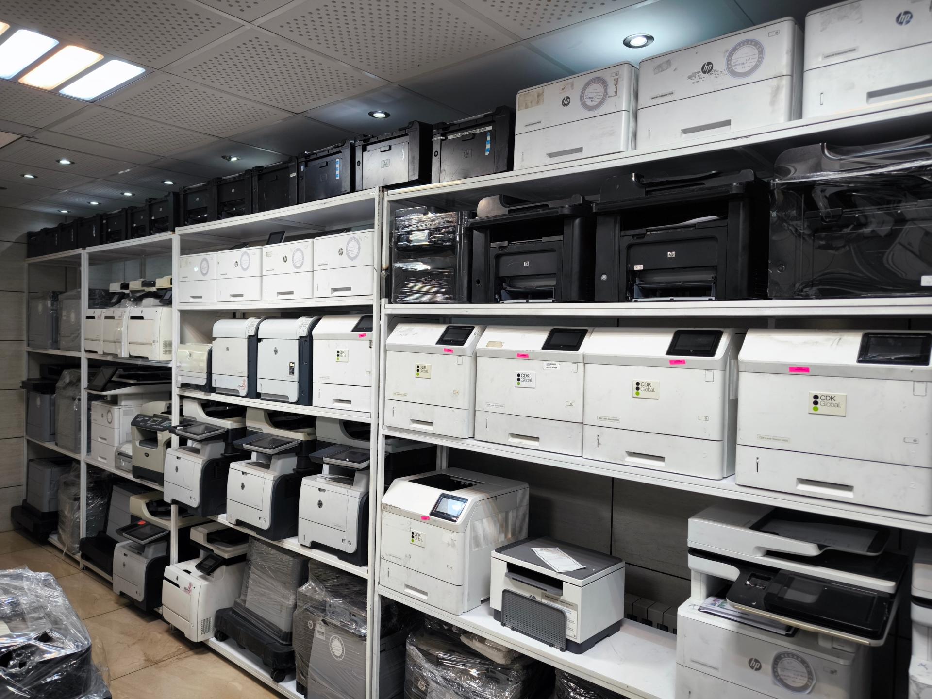 عکس ماشینهای اداری ققنوس