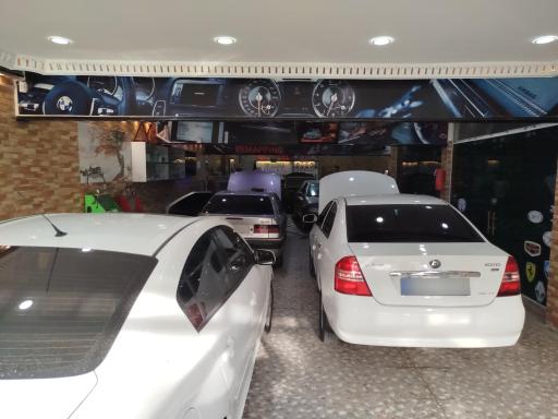 عکس کلینیک تنظیم موتور و انژکتور دکتر خودرو