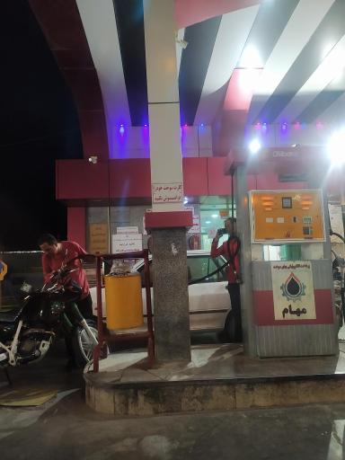 عکس جایگاه اختصاصی قادرآباد (بنزین و گازوئیل)