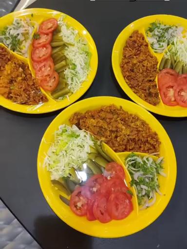 عکس پیتزا فست فود پارامیس